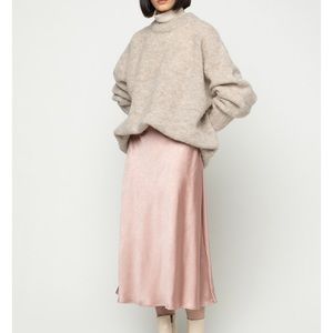 OAK + FORT Navy blue slip skirt